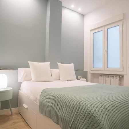 Paris La Concha - Ib Apartments Сан-Себастьян Экстерьер фото